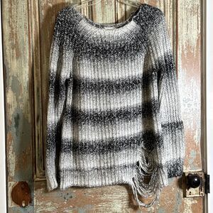 Eleven Paris Distressed Destroyed Tinter Sweater Gray/ Black Small Grunge